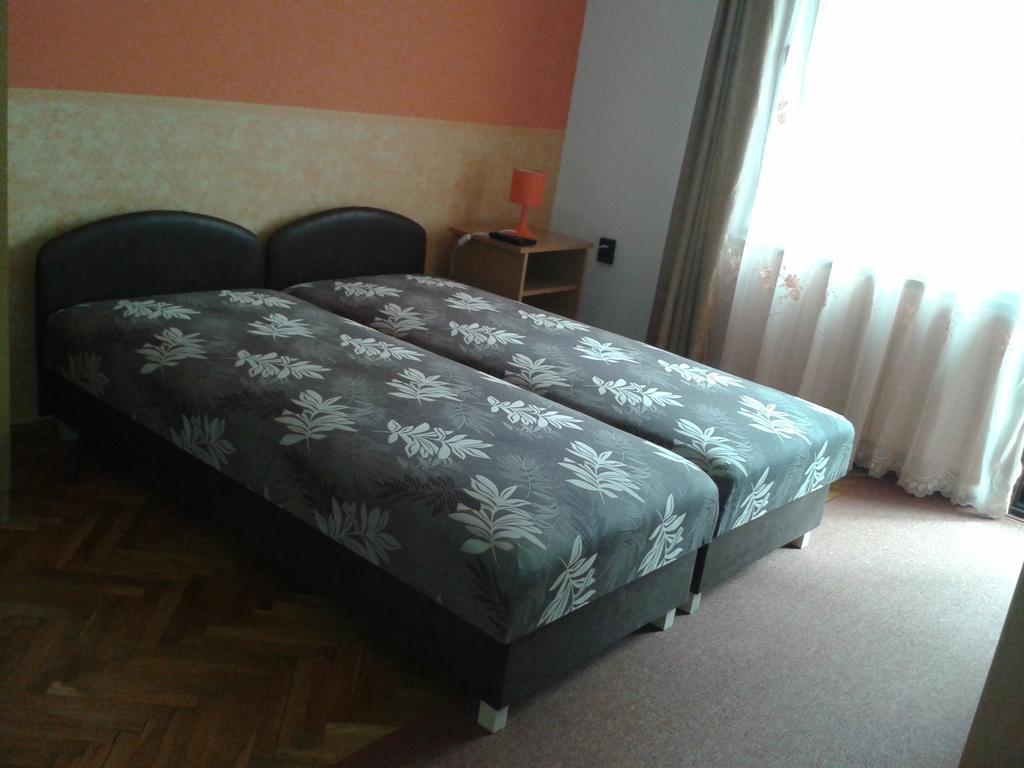 Petra Vendeghaz Apartment Buk Room photo